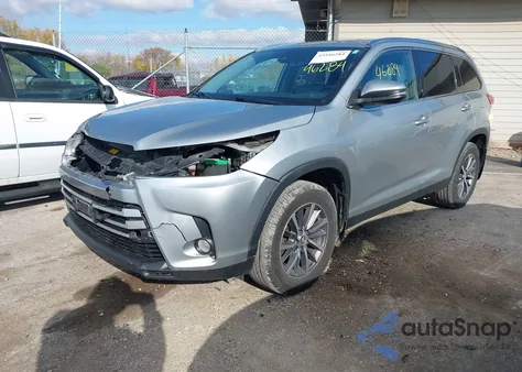 2019 Toyota Highlander Xle from USA, damaged, VIN 5TDJZRFH4KS594801